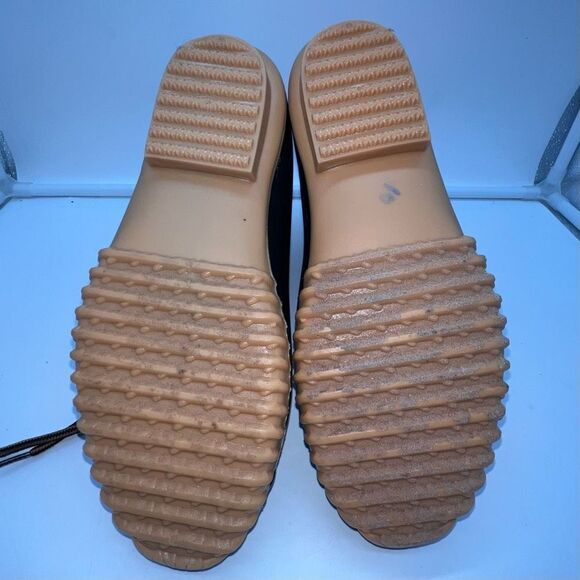 Sporto Woman’s Dakota Pebble Rubber Ducky Boots - Picture 5 of 9